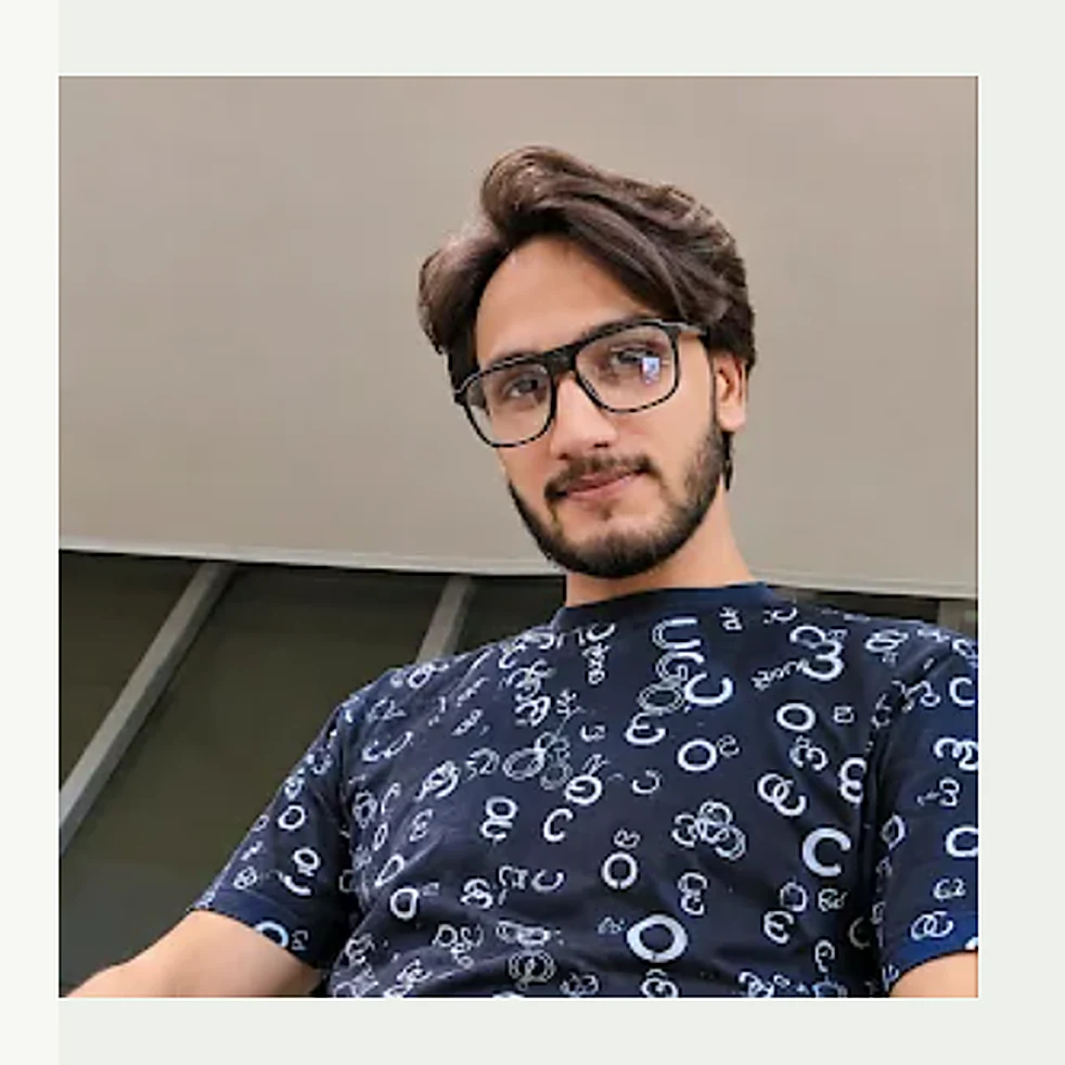 Portrait of ElevateTok founder Shahzad Ali